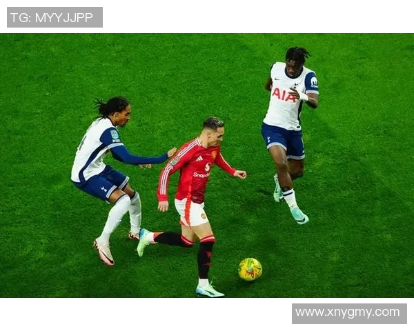 西甲惊现冷门曼联逆袭切尔西补时进球引爆全场欢呼