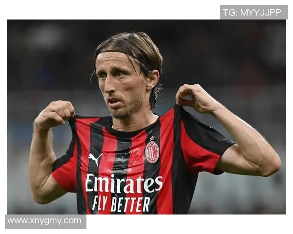 热刺逆转AC米兰上演惊天大逆转帽子戏法点燃全场激情