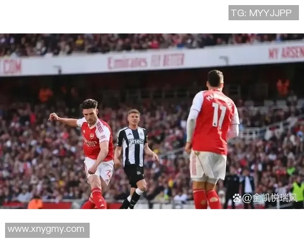 中超精彩对决阿森纳大胜曼联乌龙球引发争议判罚全场沸腾 中超精彩对决阿森纳大胜曼联乌龙球引发争议判罚全场沸腾