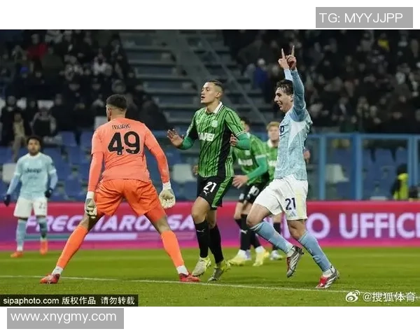 友谊赛惊现乌龙球里昂与尤文图斯激战成平局引发热议 友谊赛惊现乌龙球里昂与尤文图斯激战成平局引发热议